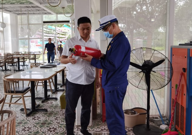 青浦消防推動(dòng)建立消防安全物業(yè)服務(wù)企業(yè)記分機(jī)制